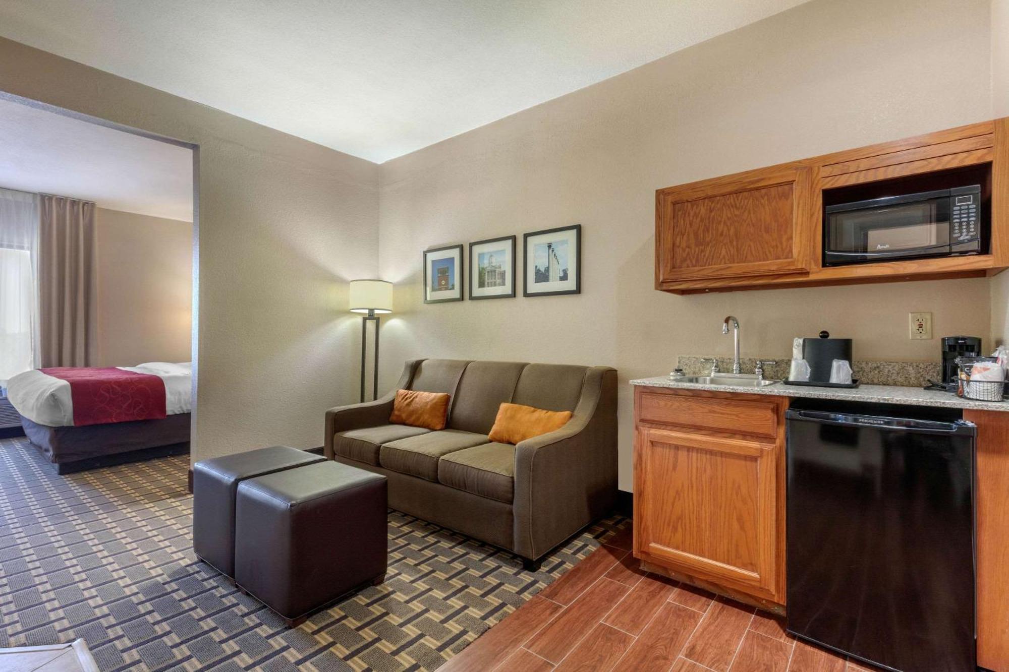 Comfort Suites Rolla Exterior photo